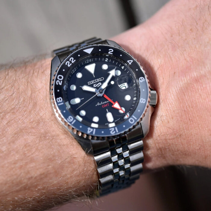 Seiko 5 Sports Automatic GMT Black Dial Silver Steel Strap Watch For Men - SSK001K1 - Image 4